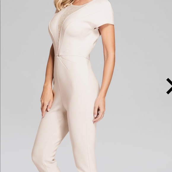 New Guess by Marciano Beige Jumpsuit Short Sleeve Skinny Lace Inset M 6 - Picture 3 of 5